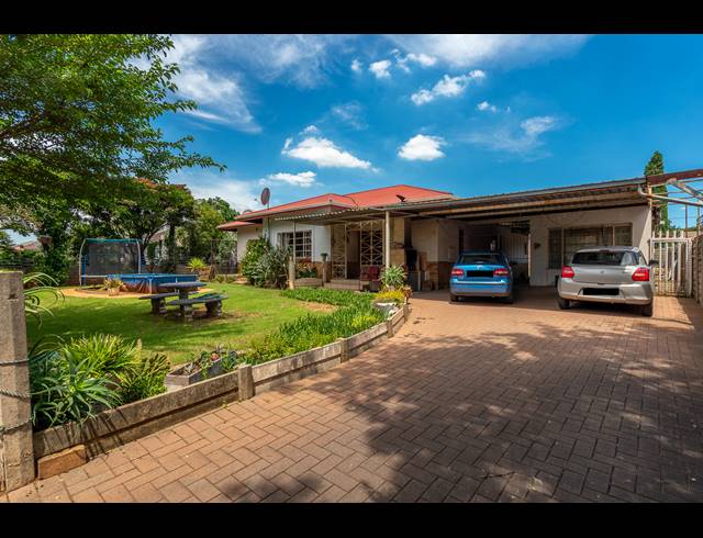 3 BEDROOM HOUSE SOLD IN CINDERELLA